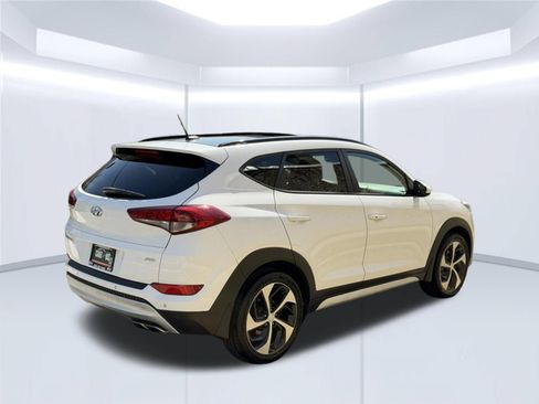 Used 2017 Hyundai Tucson Value AWD/4WD image 5