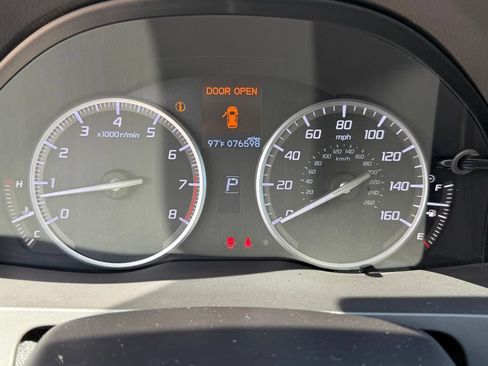 Used 2016 Acura RDX w/ Technology Package AWD/4WD image 17