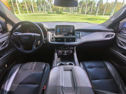 Used 2021 Chevrolet Tahoe RST RWD image 11