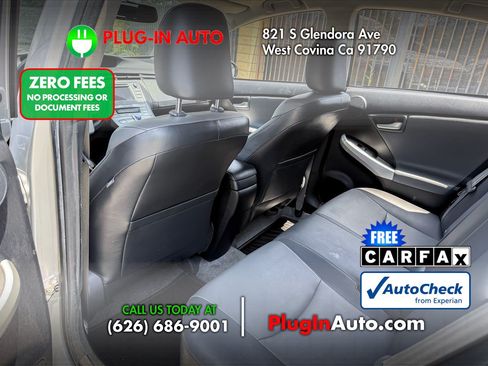 Used 2015 Toyota Prius Four FWD image 9