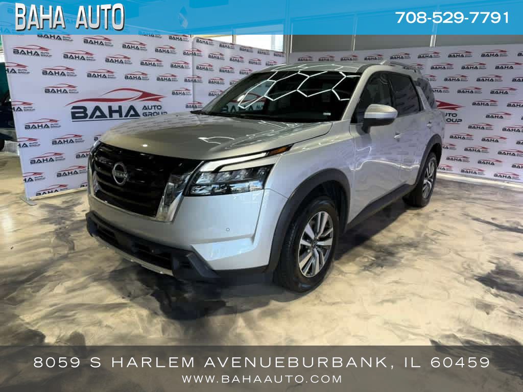 Used 2025 Nissan Pathfinder SL FWD image 1