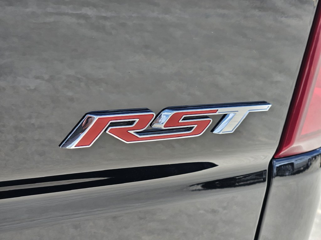 Used 2026 Chevrolet Silverado 1500 RST RWD image 9