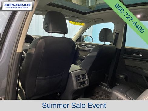 Used 2023 Volkswagen Atlas SEL Premium AWD/4WD image 30