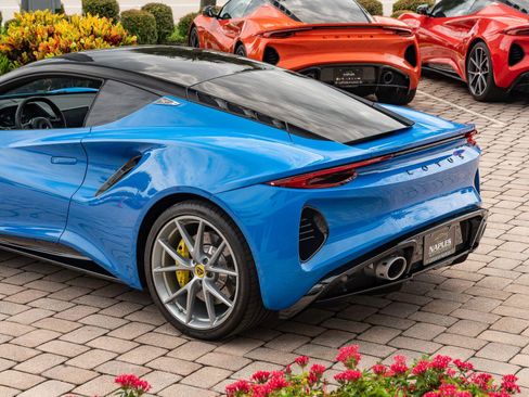 Used 2025 Lotus Emira RWD image 35