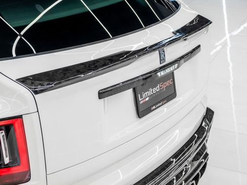 Used 2025 Rolls-Royce Cullinan image 16