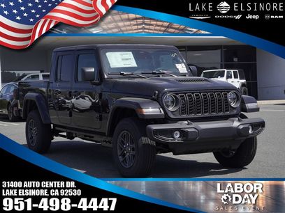 New 2026 Jeep Gladiator Sport
