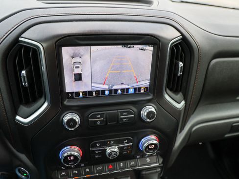 Used 2021 GMC Sierra 1500 AT4 w/ AT4 Premium Package AWD/4WD image 25