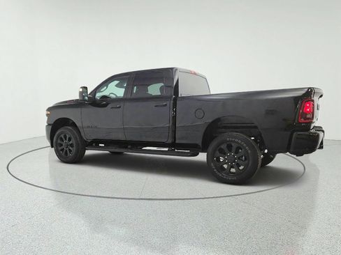 Used 2026 RAM 2500 Big Horn AWD/4WD image 7