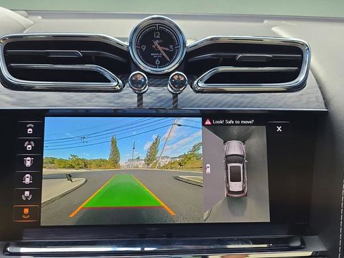 Used 2021 Bentley Bentayga Speed image 27