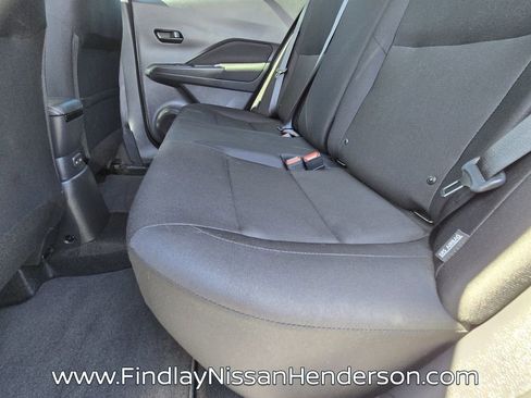 Used 2025 Nissan Kicks Play S FWD image 11