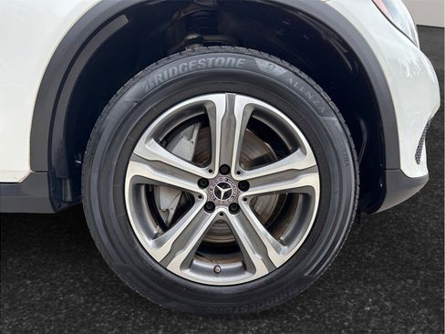 Used 2019 Mercedes-Benz GLC 300 image 12