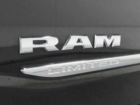 Used 2020 RAM 1500 Limited AWD/4WD image 34