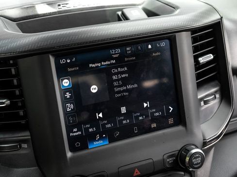 Used 2023 RAM 1500 Big Horn AWD/4WD image 6