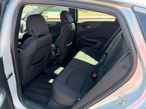 Used 2021 Chevrolet Malibu LT FWD image 20
