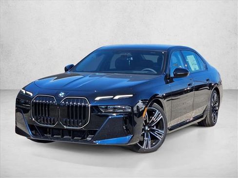 New 2025 BMW 760i xDrive 760i xDrive image 1