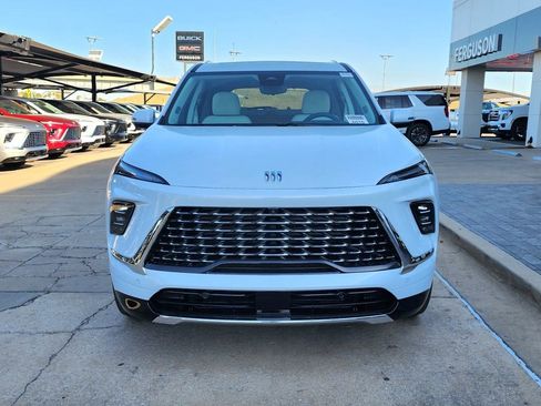 New 2026 Buick Enclave Avenir w/ Super Cruise Package image 9