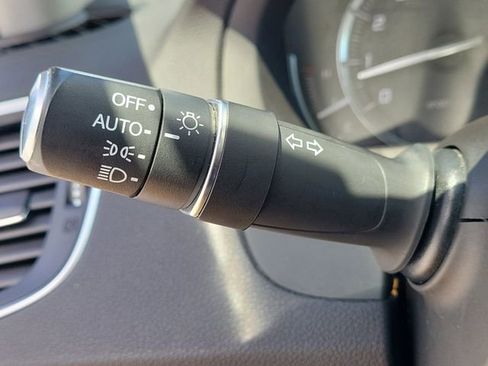 Used 2015 Acura TLX V6 SH-AWD w/ Technology Pkg image 26