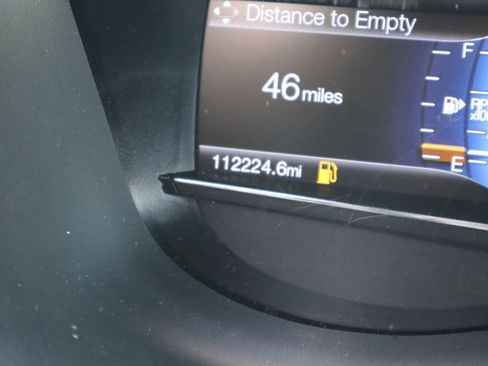 Used 2017 Ford Explorer Limited w/ Equipment Group 301A FWD image 14