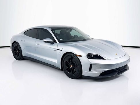 New 2025 Porsche Taycan 4 image 7