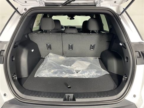 New 2026 Chevrolet Equinox LT image 14