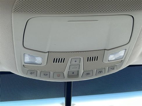 Used 2017 Ford Edge Titanium w/ Equipment Group 301A image 19