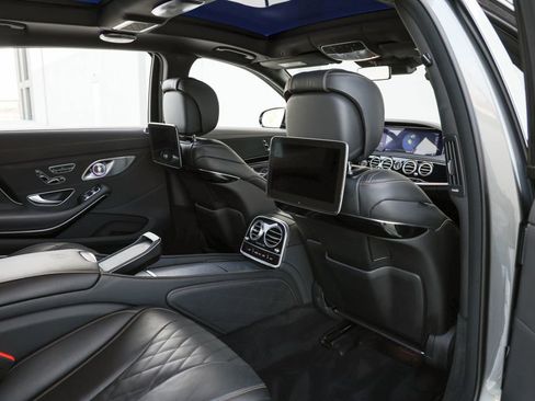 Used 2020 Mercedes-Benz Maybach S 650 image 27