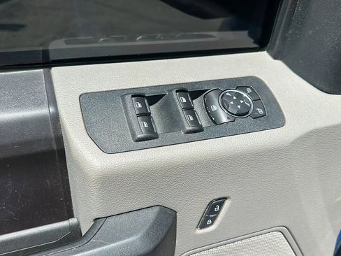 Used 2019 Ford F150 XL w/ Equipment Group 101A Mid AWD/4WD image 15