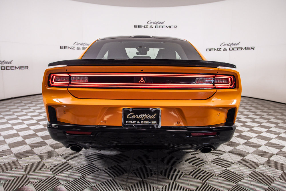 Used 2026 Dodge Charger Scat Pack AWD/4WD image 9