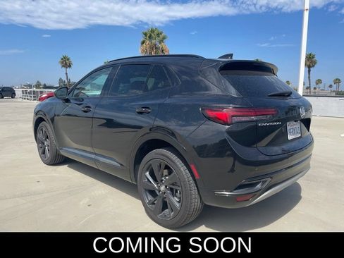 Used 2023 Buick Envision Essence w/ Sport Touring Package FWD image 4