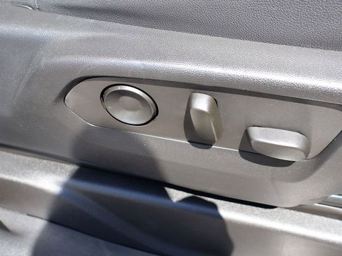 Used 2023 Chevrolet Tahoe Premier image 35