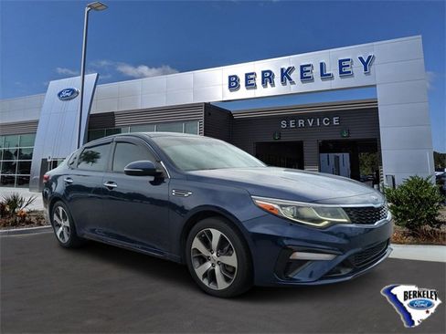 Used 2020 Kia Optima S image 1