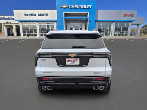 New 2026 Chevrolet Traverse High Country image 9