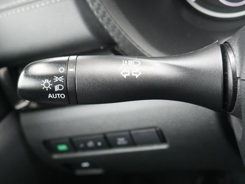 Used 2024 Nissan Sentra SV image 24