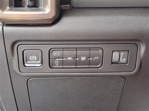 New 2025 GMC Hummer EV 3X image 23