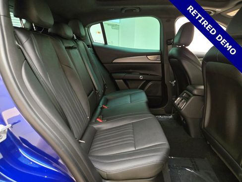 Certified 2024 Maserati Grecale GT image 24