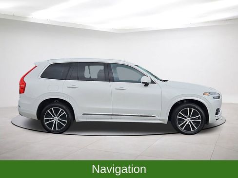 Used 2022 Volvo XC90 T8 Inscription Expression image 8