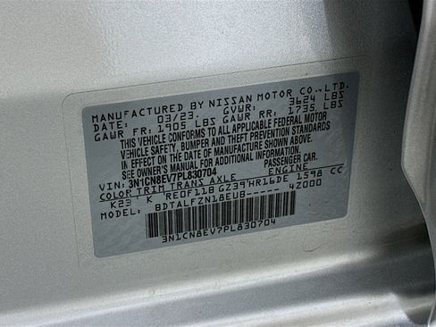 Used 2023 Nissan Versa SV image 12