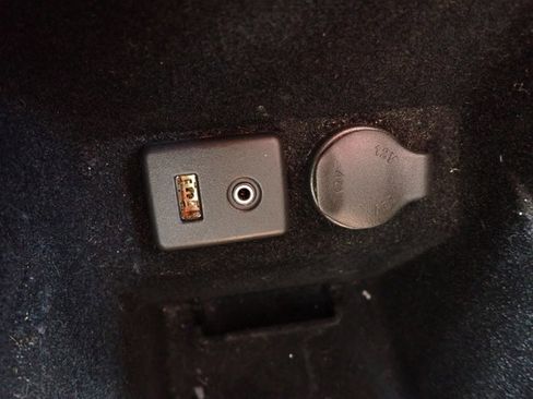 Used 2015 Buick LaCrosse FWD image 17