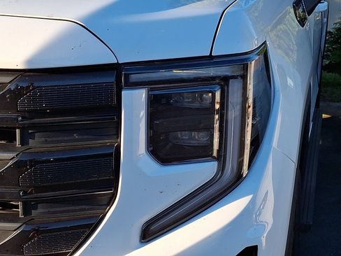 Used 2026 GMC Sierra 1500 Elevation AWD/4WD image 9