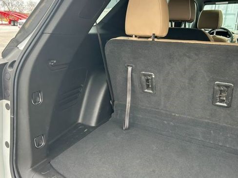 Certified 2023 Chevrolet Traverse Premier image 14