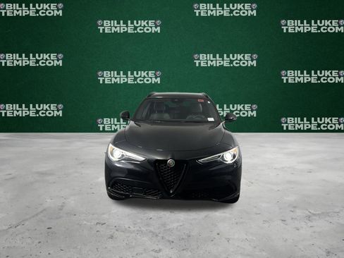 Used 2023 Alfa Romeo Stelvio Veloce image 6