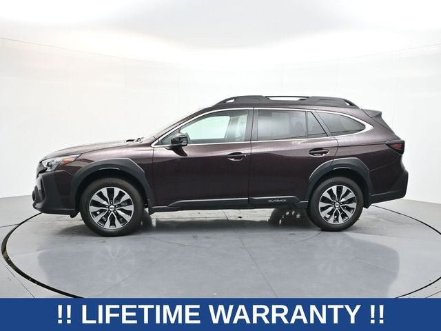 Used 2025 Subaru Outback Limited AWD/4WD image 2