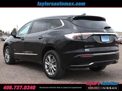 Used 2024 Buick Enclave Avenir w/ Avenir Technology Package AWD/4WD image 55