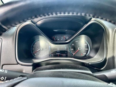 Used 2018 Chevrolet Colorado LT w/ LT Convenience Package RWD image 12