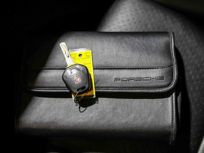 Used 2003 Porsche 911 Carrera RWD image 30