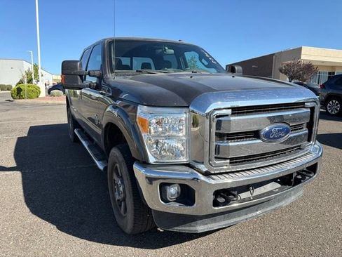 Used 2015 Ford F250 Lariat w/ Lariat Interior Package AWD/4WD image 3