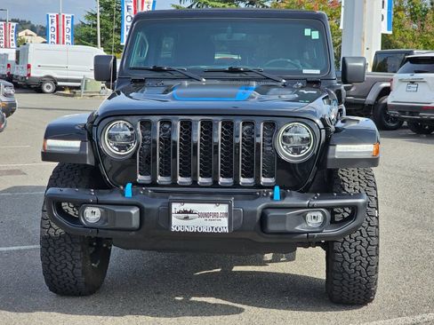 Used 2022 Jeep Wrangler Unlimited Rubicon 4xe w/ Steel Bumper Group AWD/4WD image 2
