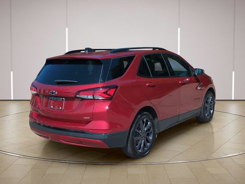 Used 2024 Chevrolet Equinox RS w/ RS Leather Package FWD image 13