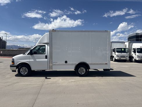 New 2024 GMC Savana 3500 w/ Power Convenience Package image 2