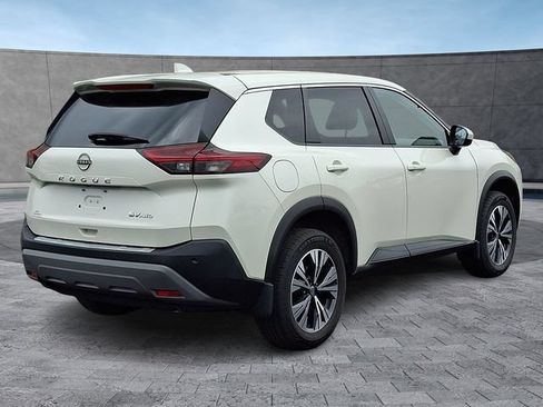 Used 2023 Nissan Rogue SV AWD/4WD image 10